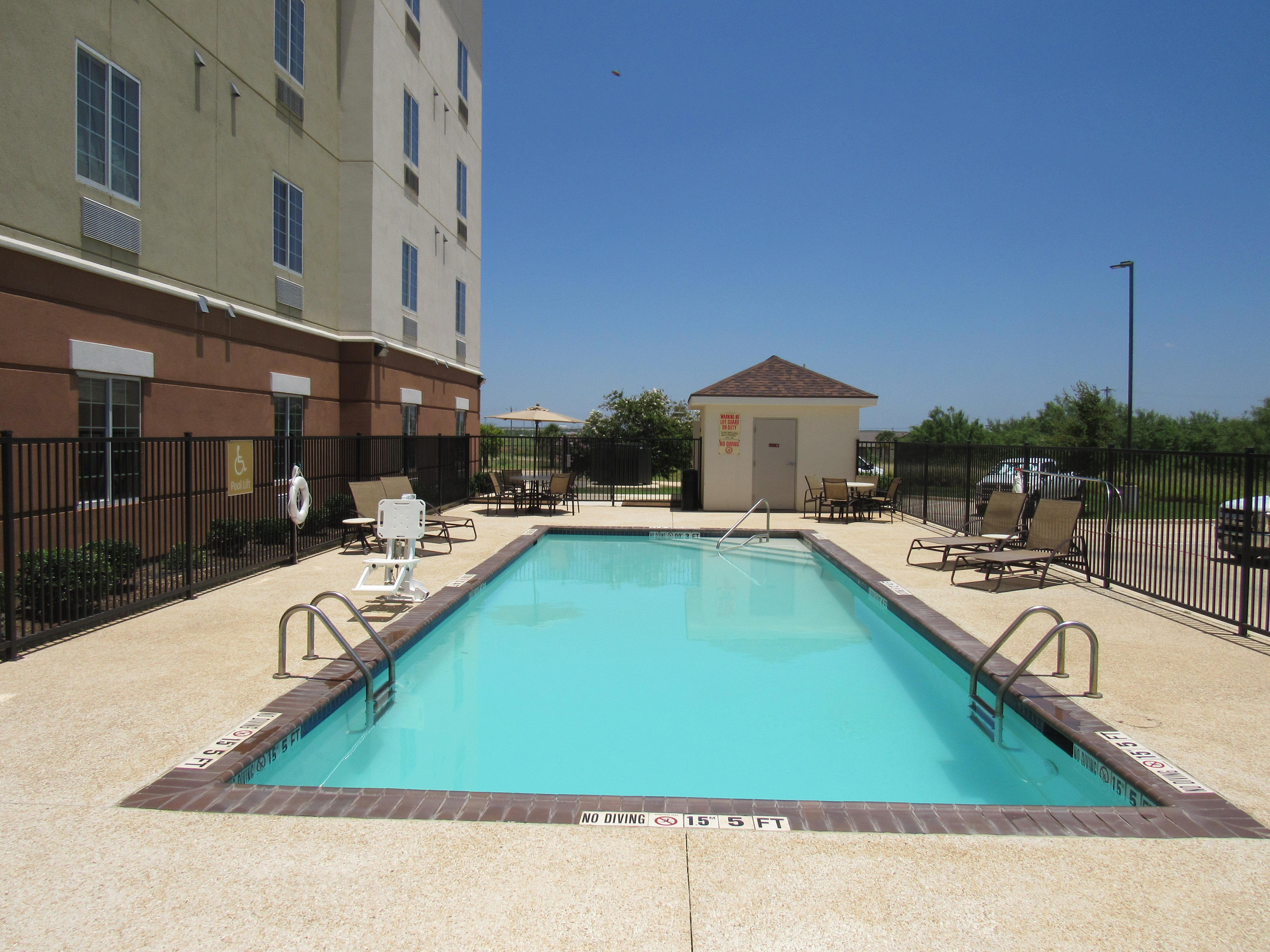 Candlewood Suites Cotulla By Ihg Esterno foto
